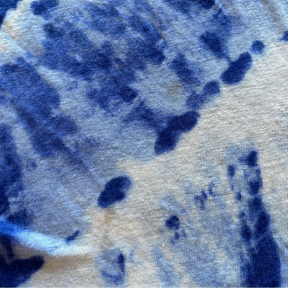 Chico's Women's Size 1 Linen Tie-Dye Relaxed  Tee Short Sleeve Lightweight Blue - Picture 5 of 9